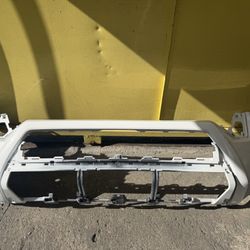 2024-2025 TOYOTA TACOMA FRONT BUMPER OEM #2