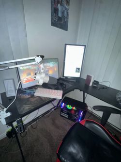 Full gaming Pc /streaming setup 1100$