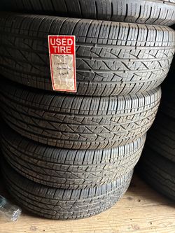 4 USED 24570R17 Firestone LE2 All Season tires for $300  installed and balance.  24570R17 245/70/17 245/70/R17 245 70 17 245 70 R 17  AIl NEW tires co