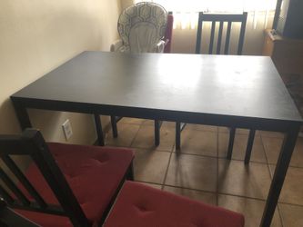 Dinning table