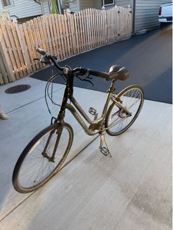 Women’s Trek bike model 7500