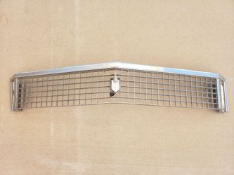 Original 1973 Chevrolet Monte Carlo Grille With Emblem