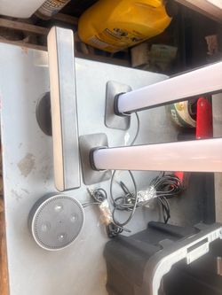 Light bars with Amazon. Echo speaker