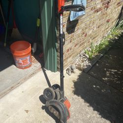 Black And Decker Electric Edger $20 OBO 