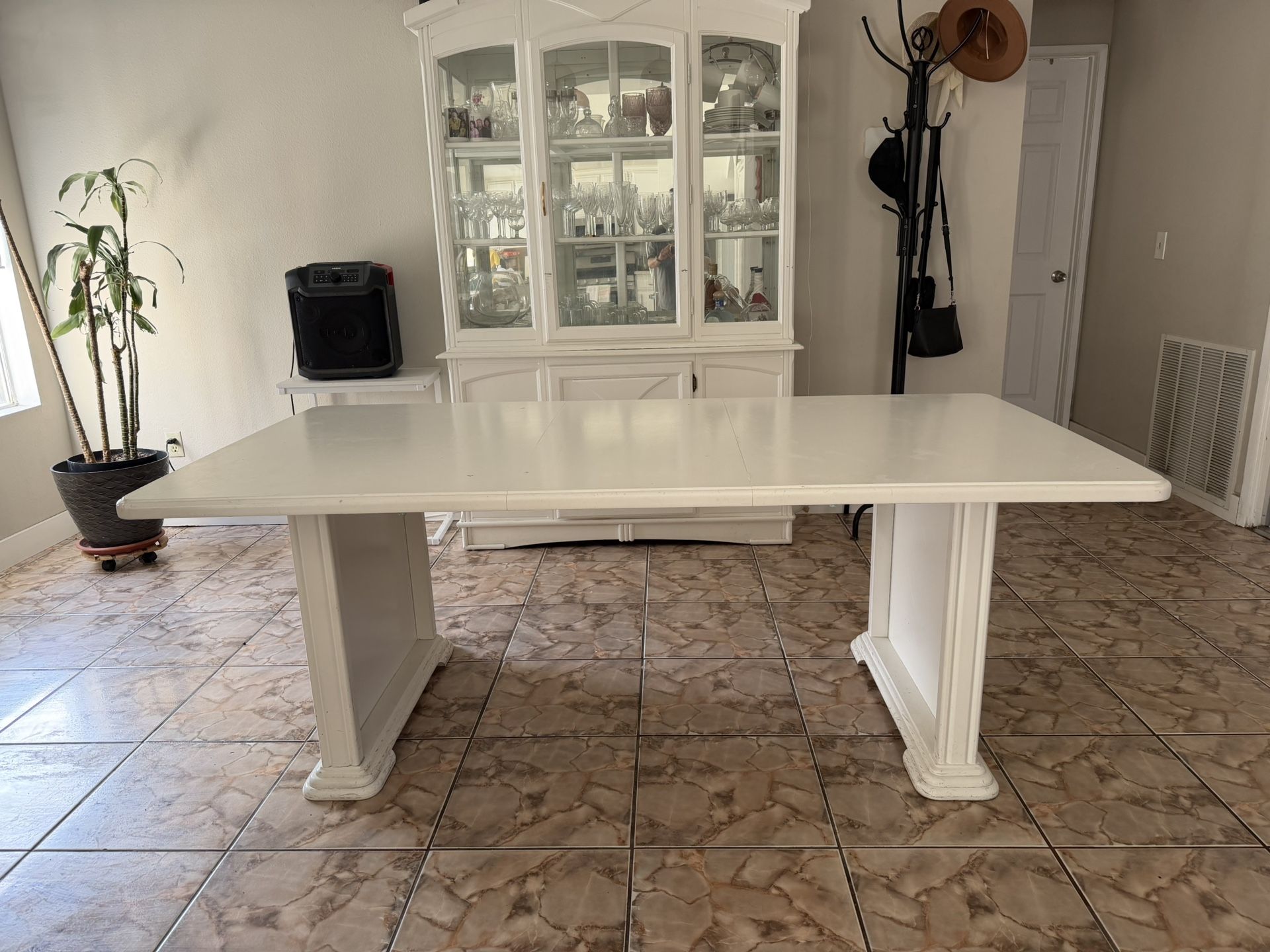 White Wood Dining Room Table