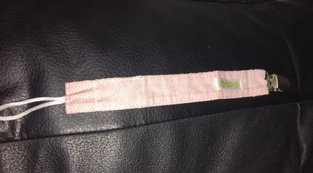 Pacifier holder never been use with metal clip