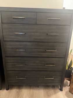 Tall 5-Drawer Dresser + 2 Matching Nightstands – Dark Wood