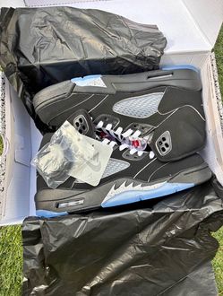 Jordan 5s Metallics Reimagined size 10