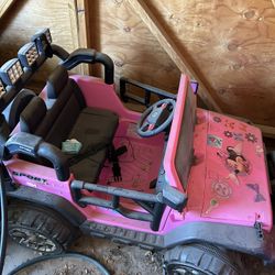 Kids Electric Jeep 