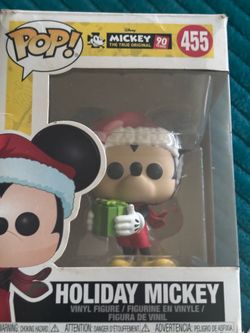 Holiday Mickey Funko Pop