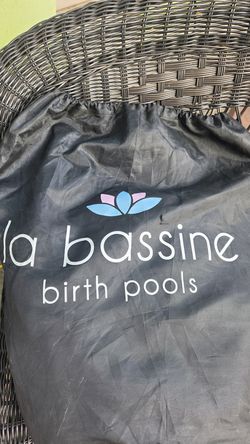 Free La Bassine Birthing Pool