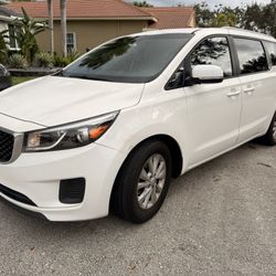 Kia Sedona 2019
