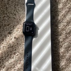 Apple Watch S7 41’ MM