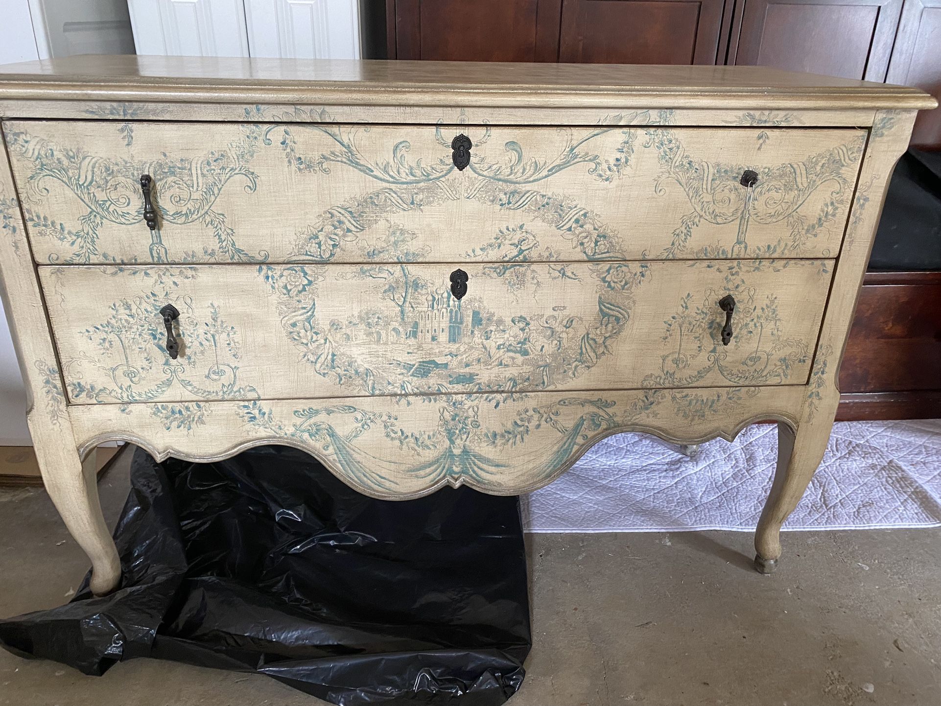 2 Drawer Dresser