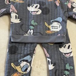Disney Outfits Size 6-9