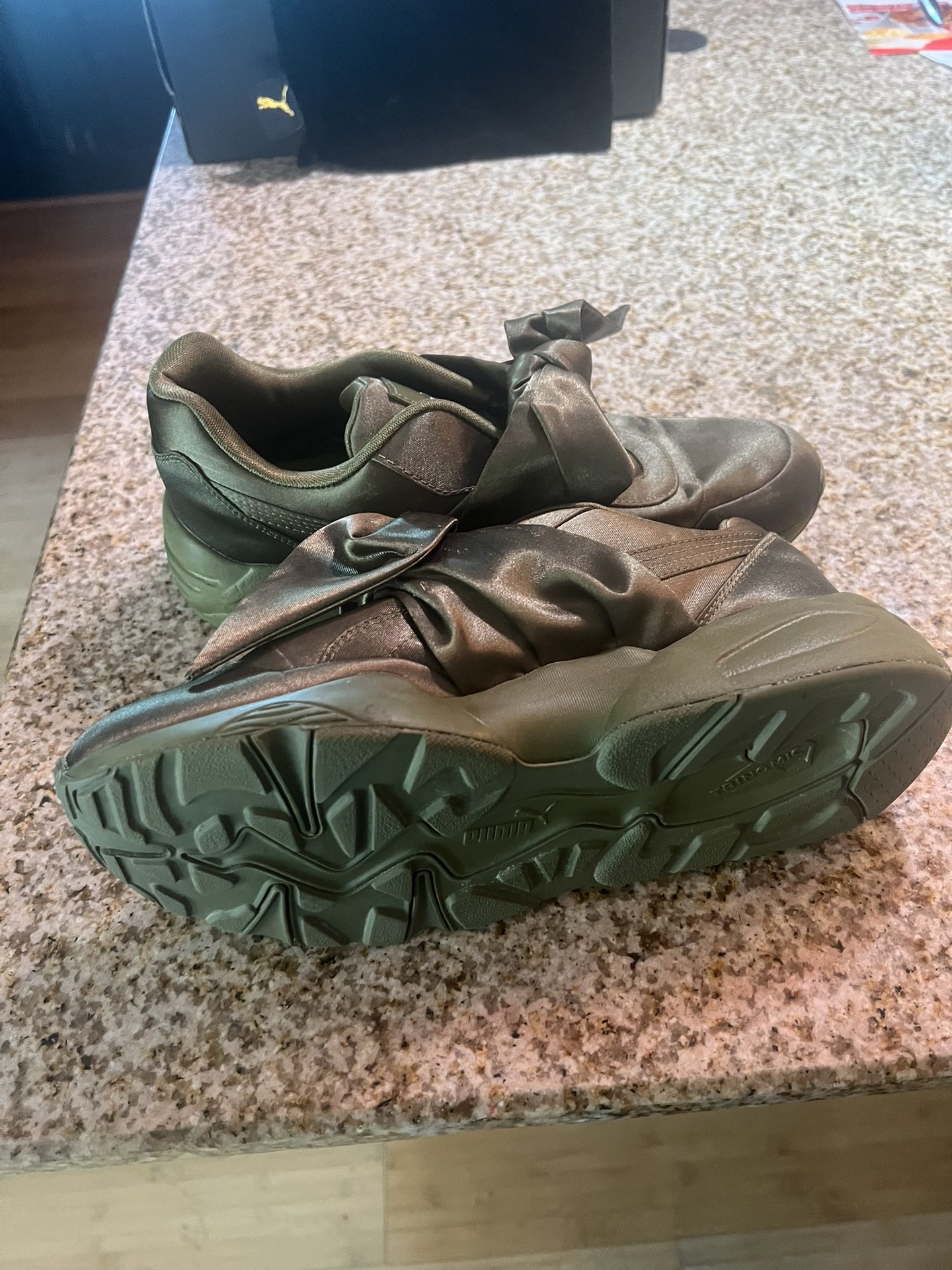 Women Puma Fenty Rihanna