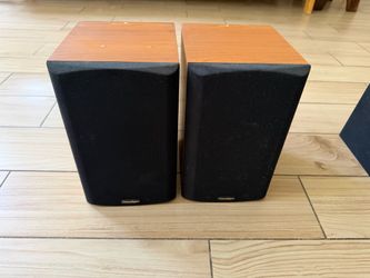 Paradigm Atom speakers v3 pair