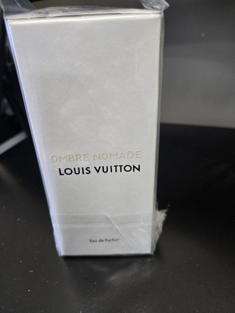 Louis Vuitton Ombre Nomad