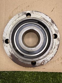 McGill F4-10 4 Bolt Flange Bearing MB-35-1 15/16" Bore NOS Open Box USA