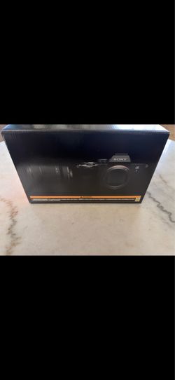 Sony A7IV Bundle