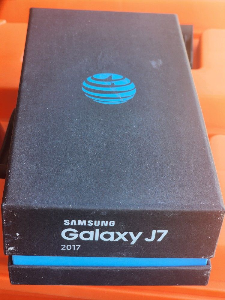 Samsung Galaxy J7 Empty Box