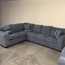 Brand new sectional, 1299