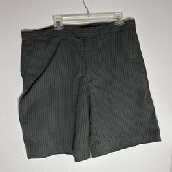 Men’s Patagonia Shorts Dark Gray Stripe Size 38 
