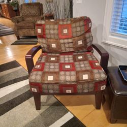 Oversize Chair Like New