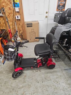 Mobility scooter