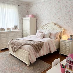 Girls Bedroom Set 