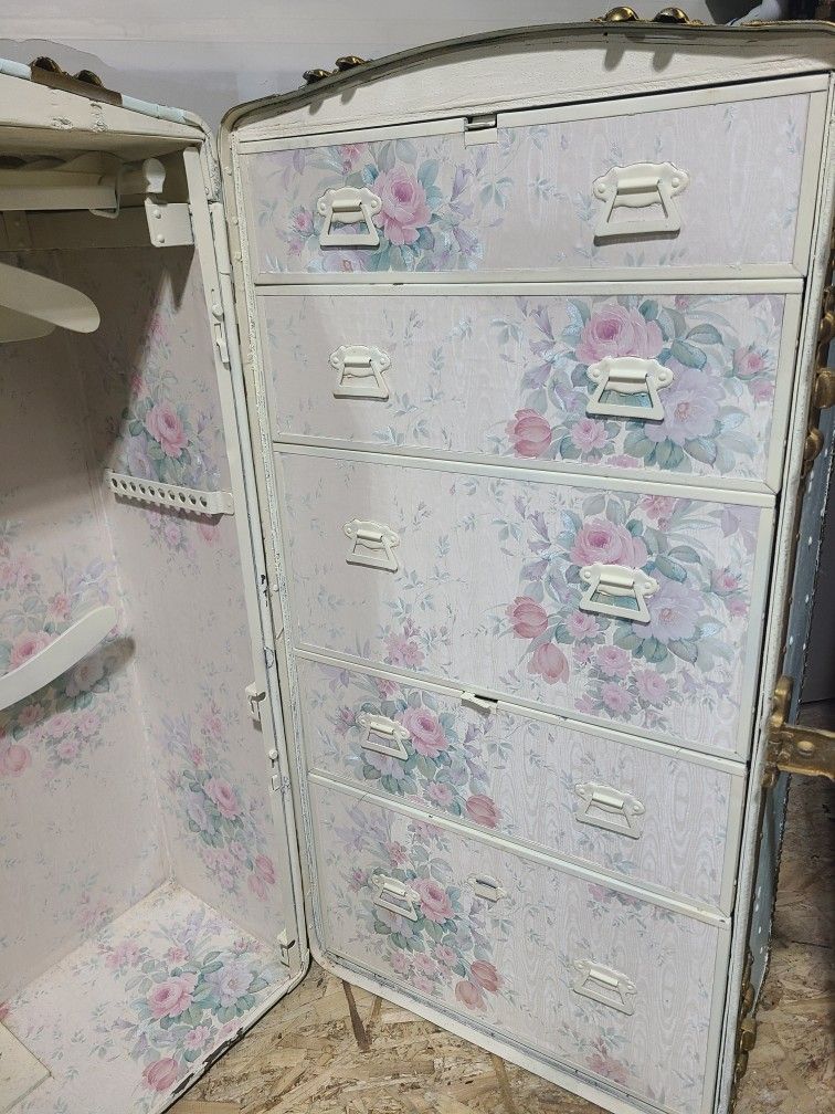 Cute Dress Up Clothes Wardrobe Trunk Storage