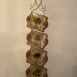 Decorative Plates Palm Tree Quartet with wrought iron Plate Rack