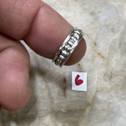925 Sterling Silver Wedding Ring Size 6