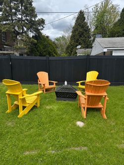 Chairs - 4 Premium Outdoor Lounge Chairs