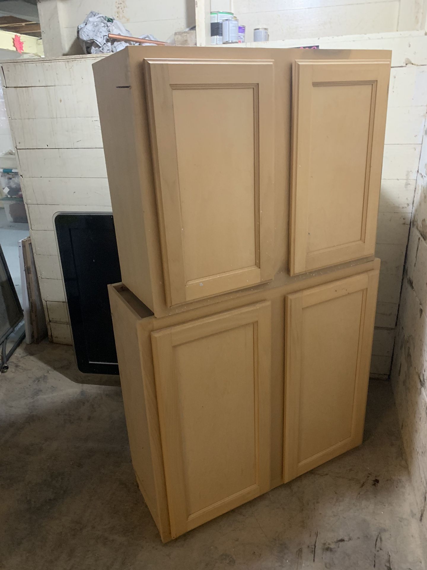 Used Cabinets Like New