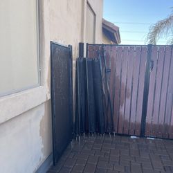 Mesh Pool Fence 