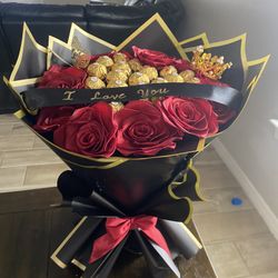 Ramo Rosas Eternas $50 