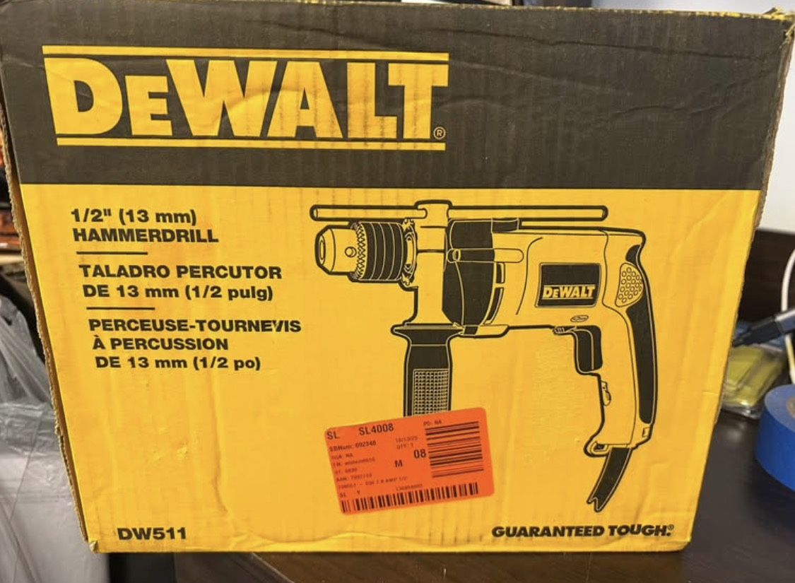 DEWALT 7.8 Amp Corded 1/2 in. Variable Speed Reversible Hammer Drill