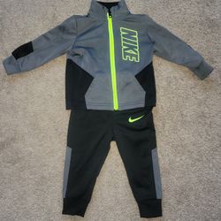 Nike 12 Months Gray/Black Jogger Suit