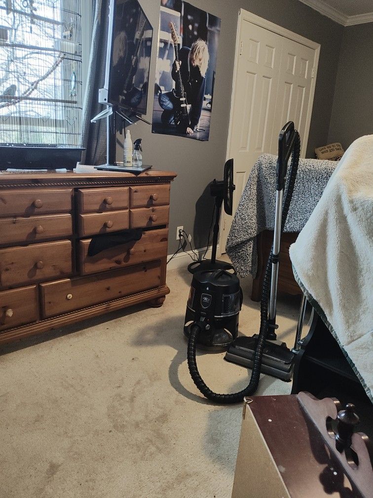 Vacuum Cleaner