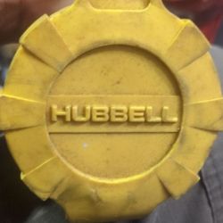 Hubble 20 Amp female twist locks