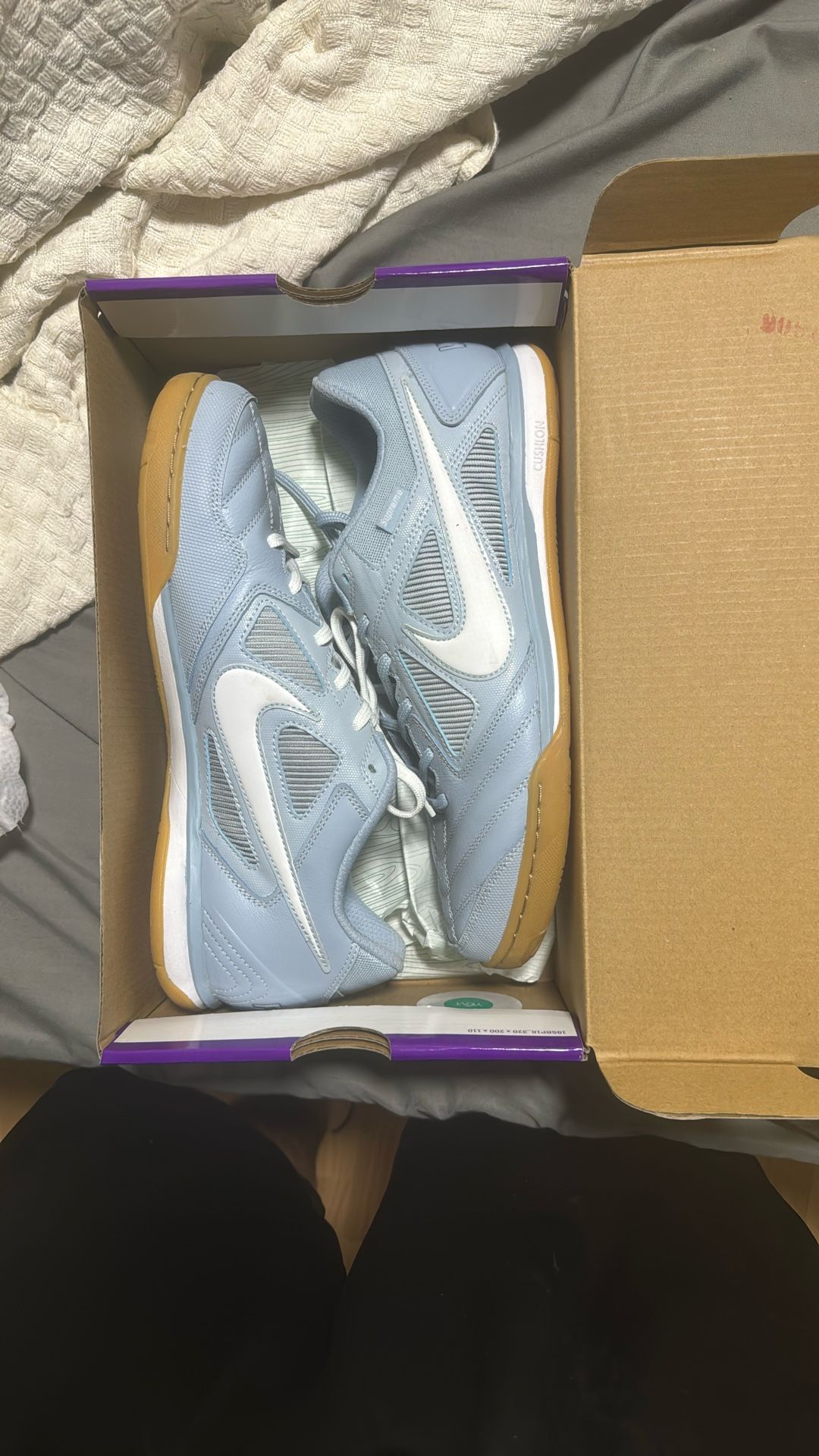 Nike Supreme SB Gato