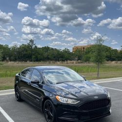 2018 Ford Fusion Hybrid Sedan