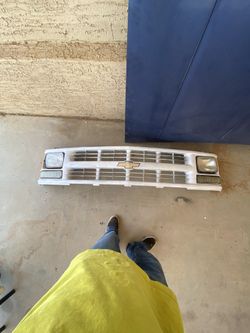 1988/1998 Obs Chevy/Gm Grille & Headlights