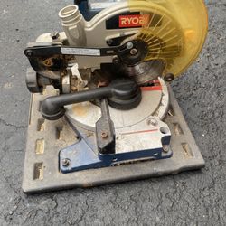 Rioby compound miter saw 8 1/4 MS181