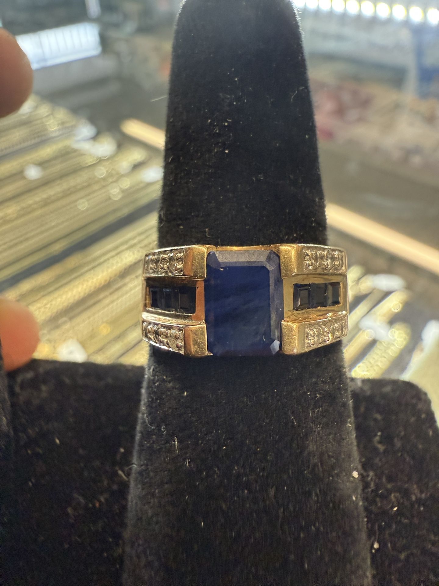 14KT Ring W/ Natural Sapphire Center 41105-1