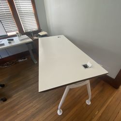 Modern Desk