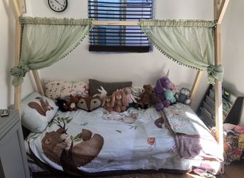 Montessori Bed