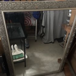 Free Mirror