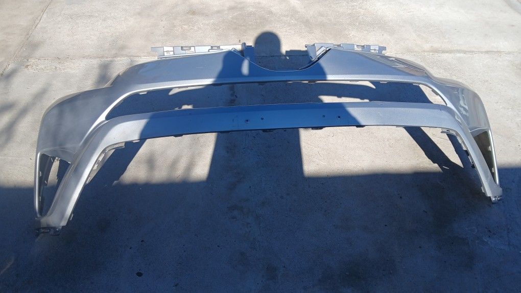 Front Bumper For 15 Toyota Rav4 Oem